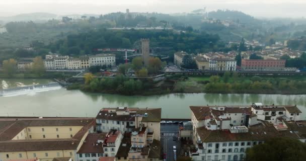 Letecký Klid Mosty Řeka Arno Odhalení Florentské Architektonické Krásy Šarmu — Stock video