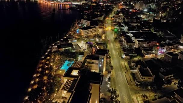 Вид Повітря Нічний Міський Пейзаж Пафосу Кіпру Вечірні Вулиці Туристичного — стокове відео