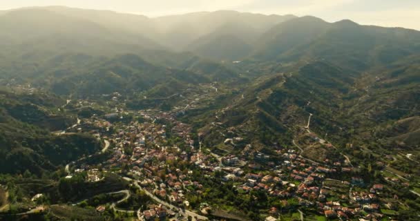 Αεροφωτογραφία Κακοπετριά Κυπριακό Αστικό Τοπίο Φύση Και Τοπίο Ενός Νησιού — Αρχείο Βίντεο