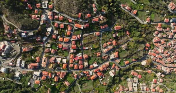 Kakopetria 키프로스 아름다운 건축과 마을의 눈보기에서 고품질 — 비디오