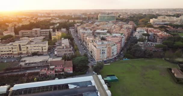 Вид Воздуха Закат Риме Италия Городской Пейзаж Современных Жилых Зданий — стоковое видео