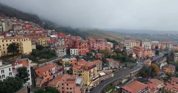 Boven Wolken Lucht Sereniteit Rocca Papa Italië Onthullen Haar Stedelijke — Stockvideo