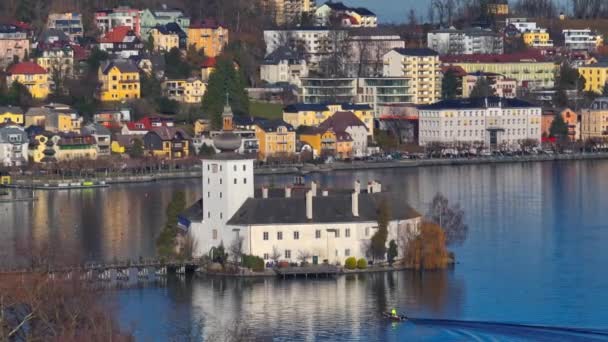 Avusturya Daki Traunsee Gölü Ndeki Orth Castle Havadan Görüntüsü Doğanın — Stok video