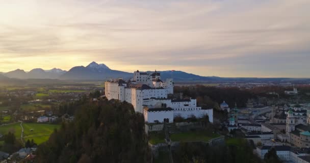 Aerial View Hohensalzburg Castle Salzburg Ausztria Gyönyörű Táj Város Ősi — Stock videók