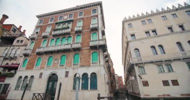 Venices Historic Architecture: Italys European Gem 'de Romantik Kanallar ve Şehir Manzaraları. Yüksek kalite 4k görüntü