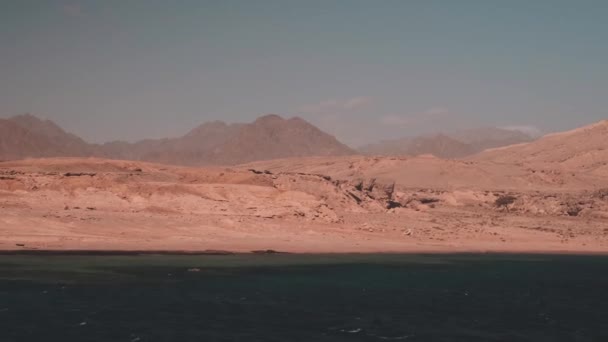Vista Della Costa Del Mar Rosso Con Montagne Rocciose Del — Video Stock