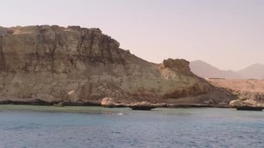 Mısırdaki denizden kızıl denize ve Sina dağlarına