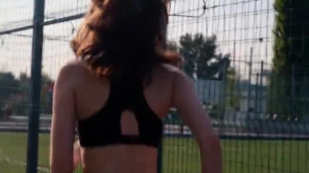 Femme Condition Physique Coureuse Exercice Runner Cardio Jogging Adapter Entraînement — Video