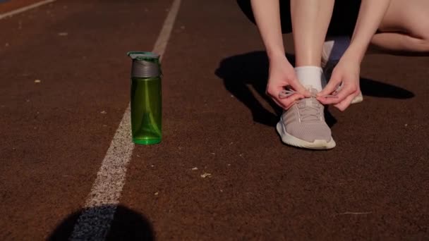 Femme Condition Physique Coureuse Exercice Runner Cardio Jogging Adapter Entraînement — Video