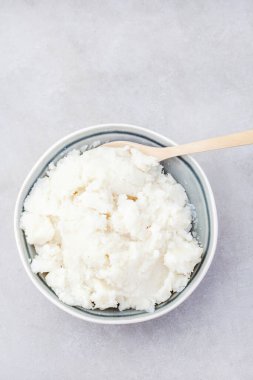 Geleneksel Güney Afrika pap veya benekli gri üzerinde mısır yemeği 