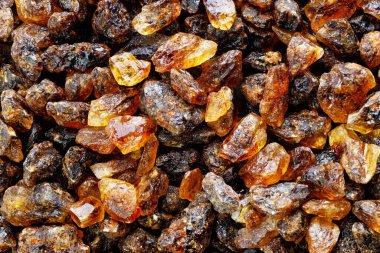 Arkaplan olarak kahverengi şekerli şekerin üst görünümü