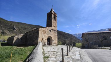 Arsguel-Alt Urgell-Lleida-Pirineos clipart