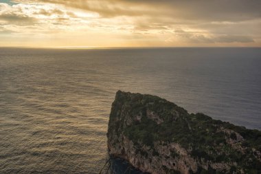 Costa Blanca 'daki Benitatxell kıyısı, Alicia.