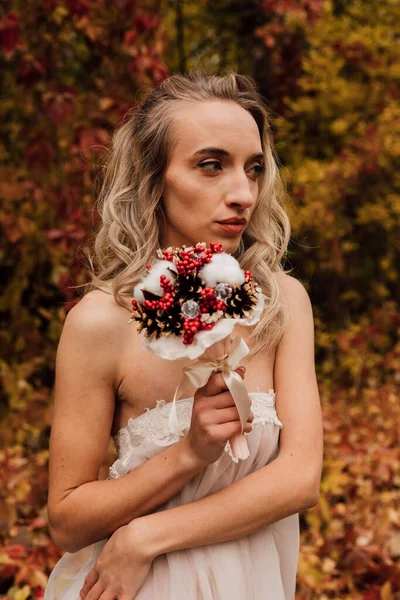 꽃다발을 아름다운 속에서의 결혼식 고품질 — 스톡 사진