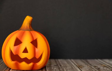 Cadılar Bayramı arka planı. Cadılar Bayramı Jack O Lantern Kara Arkaplanda. Yüksek kalite fotoğraf