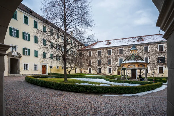 Varna Bolzano Italy January 2022 View Novacella Abbey Winter — 图库照片