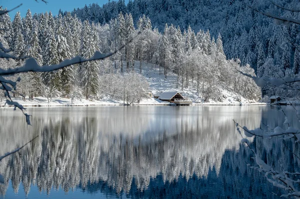 Vacker Vinter Landskap Fusine Sjöar Italien — Stockfoto
