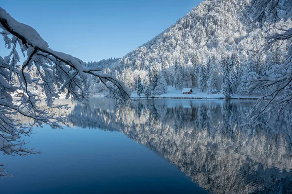Prachtig Winterlandschap Van Fusine Meren Italië — Stockfoto