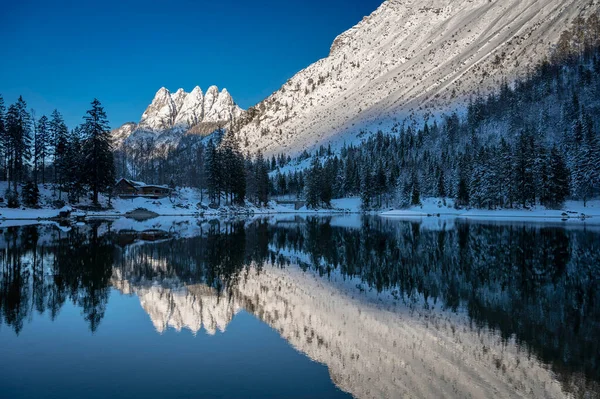 Bela Vista Inverno Lago Predil Itália — Fotografia de Stock