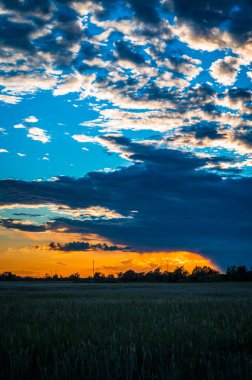 Marano Gölünün güzel manzarası, İtalya