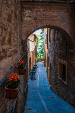 Montepulciano şehrinin eski mimarisi, İtalya 