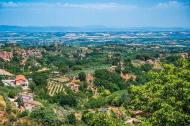 İtalya 'nın Montepulciano şehrinin güzel manzarası 