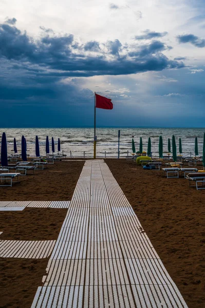 Esperando Tormenta Mar Lignano Sabbiadoro — Foto de Stock