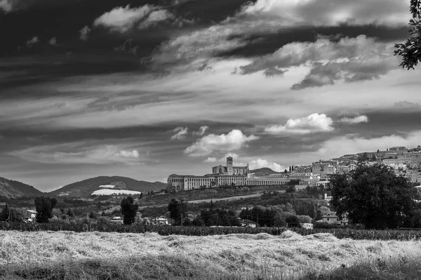 Schöne Aussicht Auf Die Antike Stadt Assisi Umbrien Italien — Stockfoto