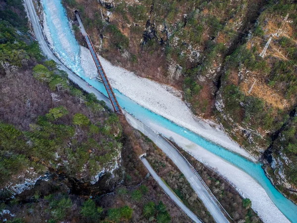 Güzel Chiusaforte Raunis 'in manzaralı çekimi, İtalya