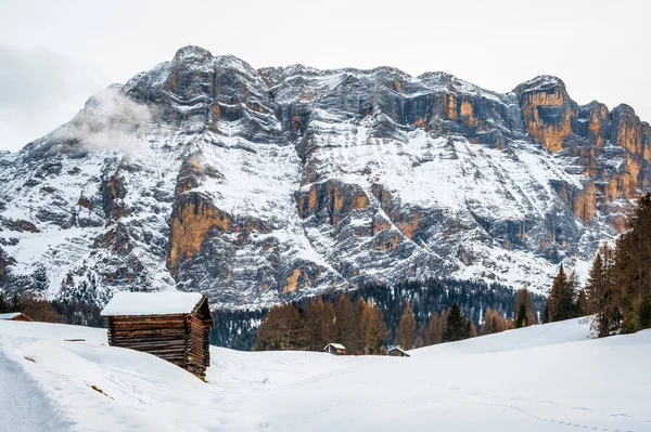 Malowniczy Widok Zaśnieżony Val Alta Val Badia Południowy Tyrol Włochy — Zdjęcie stockowe