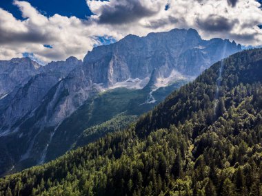 Val Dogna Dağı, İtalya 'nın manzaralı görüntüsü