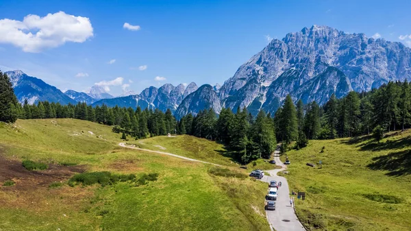 イタリアのヴァル ドグナ山の風光明媚な空撮 — ストック写真