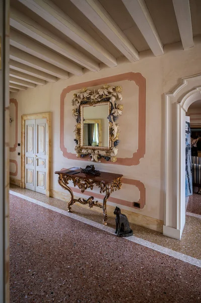 Interior Bela Villa Moruzzo Itália — Fotografia de Stock