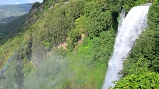 马尔默瀑布 白天的大自然奇观 — 图库视频影像