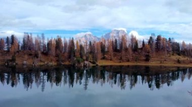 Federa Gölü ve Cortina Havzası. Görkemli ve vahşi Dolomitler