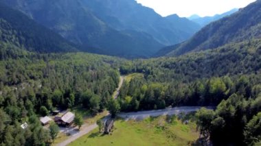 Carnia, Monte Croce geçidi ve Monte Coglians. Friuli 'de Doğa.