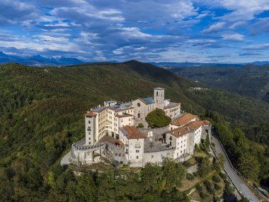 Castelmonte Sığınağı. Cividale del Friuli