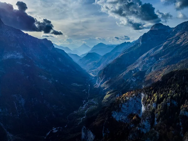 Pohled Údolí Val Raccolana Montasio Severovýchod Itálie — Stock fotografie