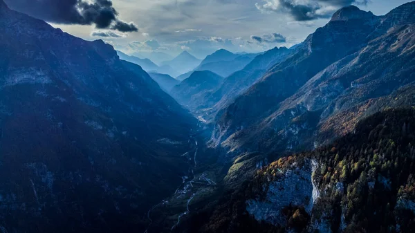Pohled Údolí Val Raccolana Montasio Severovýchod Itálie — Stock fotografie