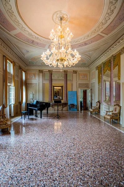 Moruzzo Italy May 2015 Interior Villa Savorgnan Brazza Located Heart — Stock Photo, Image
