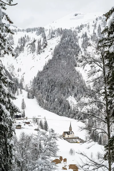 Inverno Sauris Sotto Magia Neve Vecchie Case Legno Italia — Foto Stock