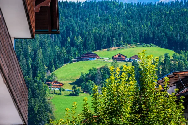 Innichen Stadt Der Alpen Den Dolomiten — Stockfoto