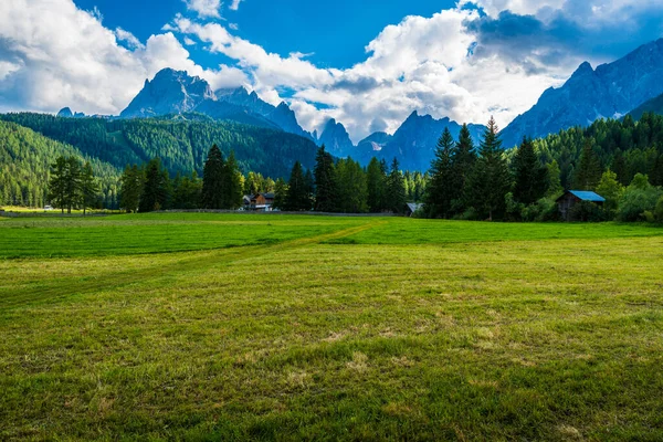 Val Fiscalina Frame Sesto Dolomites — Stock fotografie