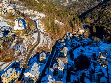 Rigolato, İtalya 'nın Udine eyaletinde 400 yerleşimci barındıran geleneksel bir komün.