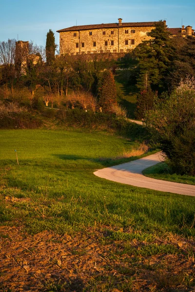 Vista Panoramica Del Bellissimo Castello Medievale Italia — Foto Stock