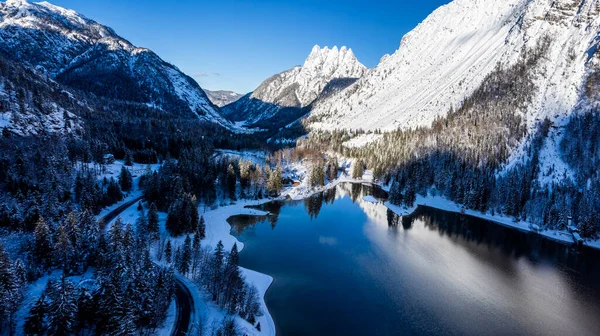 Magia Neve Lago Predil Floresta Tarvisio — Fotografia de Stock