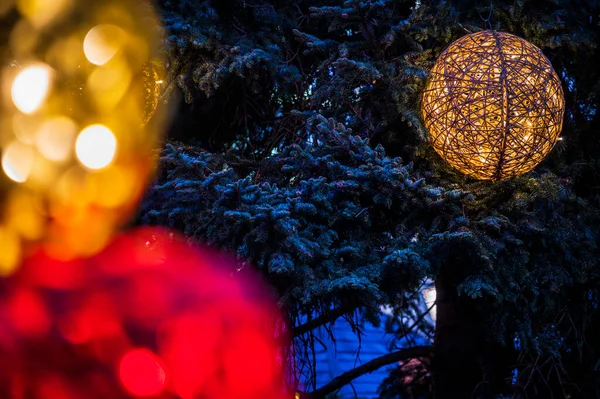 Primer Plano Hermosa Decoración Navidad Pequeña Ciudad Italiana — Foto de Stock