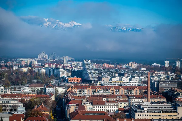Scénické Letecké Záběry Starého Města Lublaně Hlavního Města Slovinska — Stock fotografie