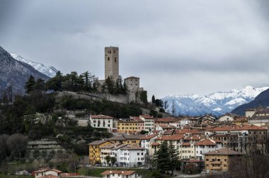 Gemona del Friuli, Friuli 'nin antik Lombard incisi..