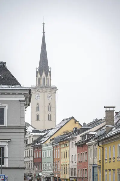 Avusturya 'da Advent Villach' ta Noel karı.